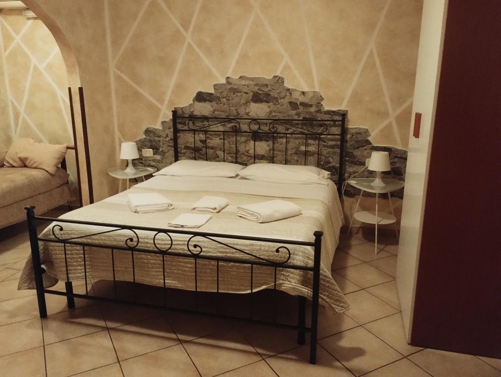 B&B Ar Colle 2 瓦尔蒙托内 外观 照片